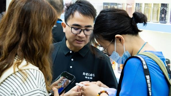 第34届深圳礼品展,物生物以场景化市集呈现钛杯与原创新品 第34届深圳礼品展,物生物以场景化市集呈现钛杯与原创新品
